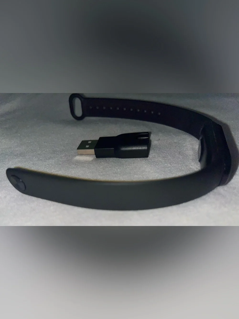 Black Fitness Tracker Smart Band with USB Charger
